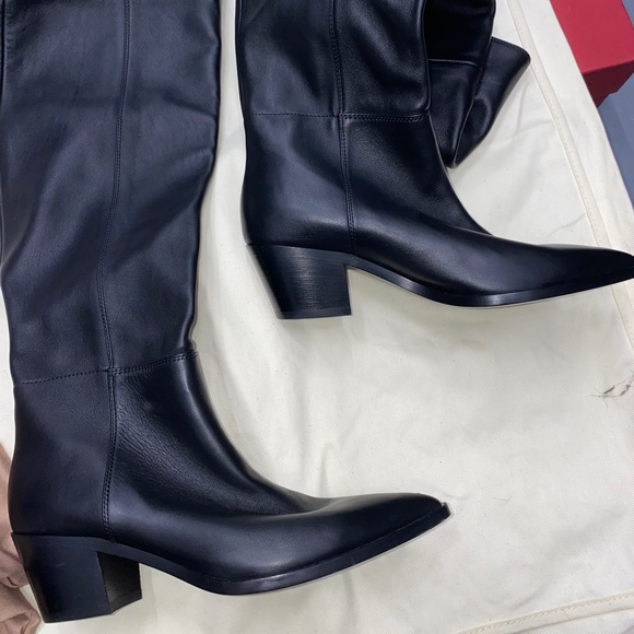 Gianvito Rossi Leather Over-the-knee Boots - Picture 15 of 16